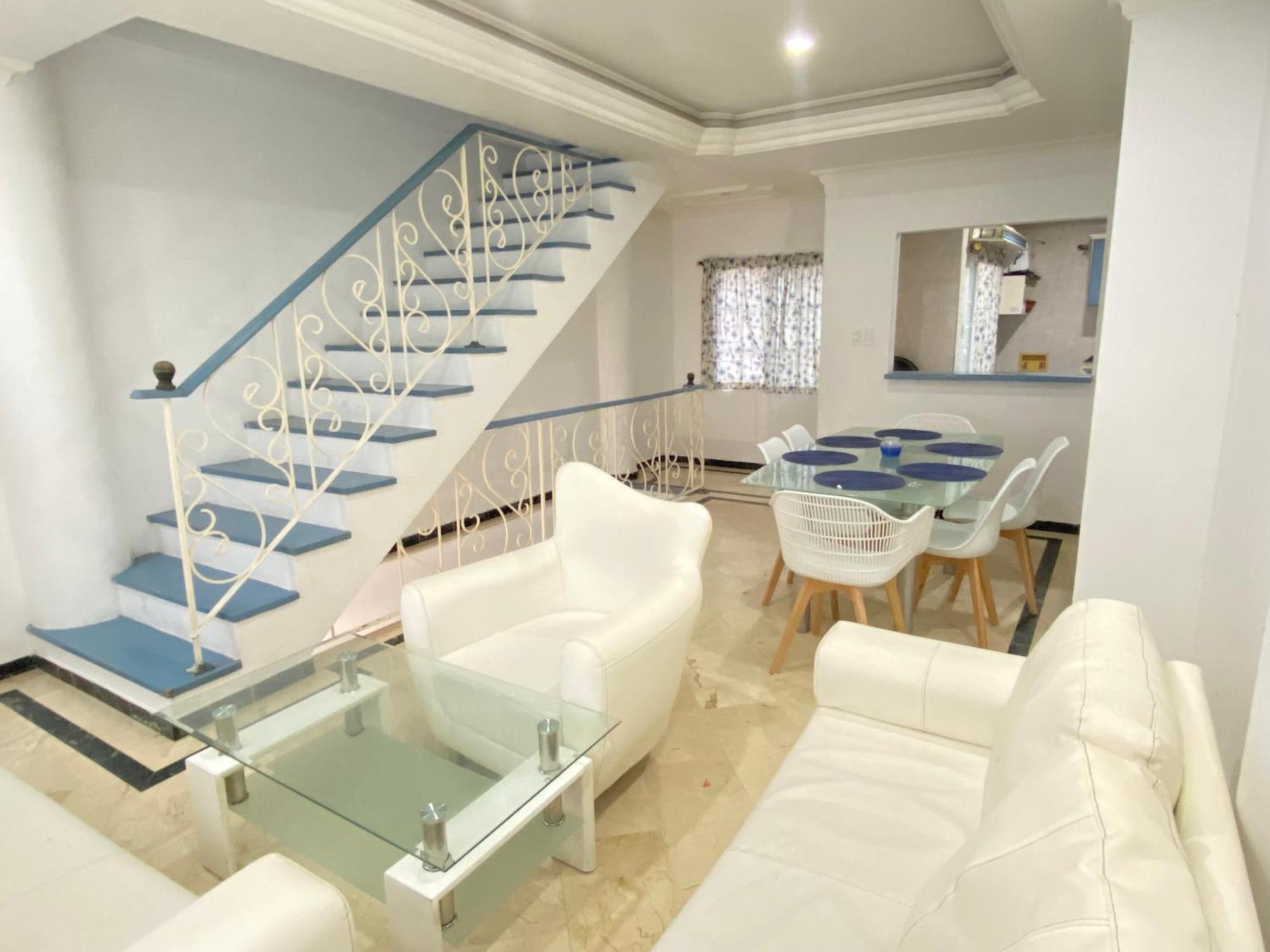 Casa de Férias Muy Cerca Del Mar, Areopuerto Y Centro Historico